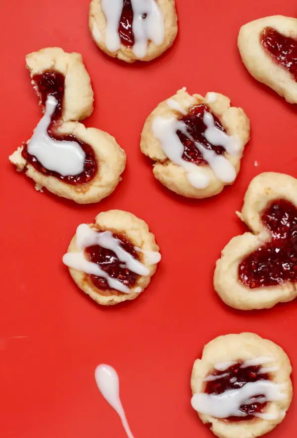 raspberry jam cookies for valentines day