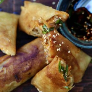 fried sesame chicken spring rolls