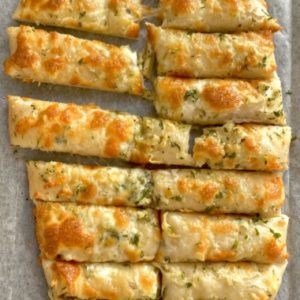 cheesy garlic pizza sticks