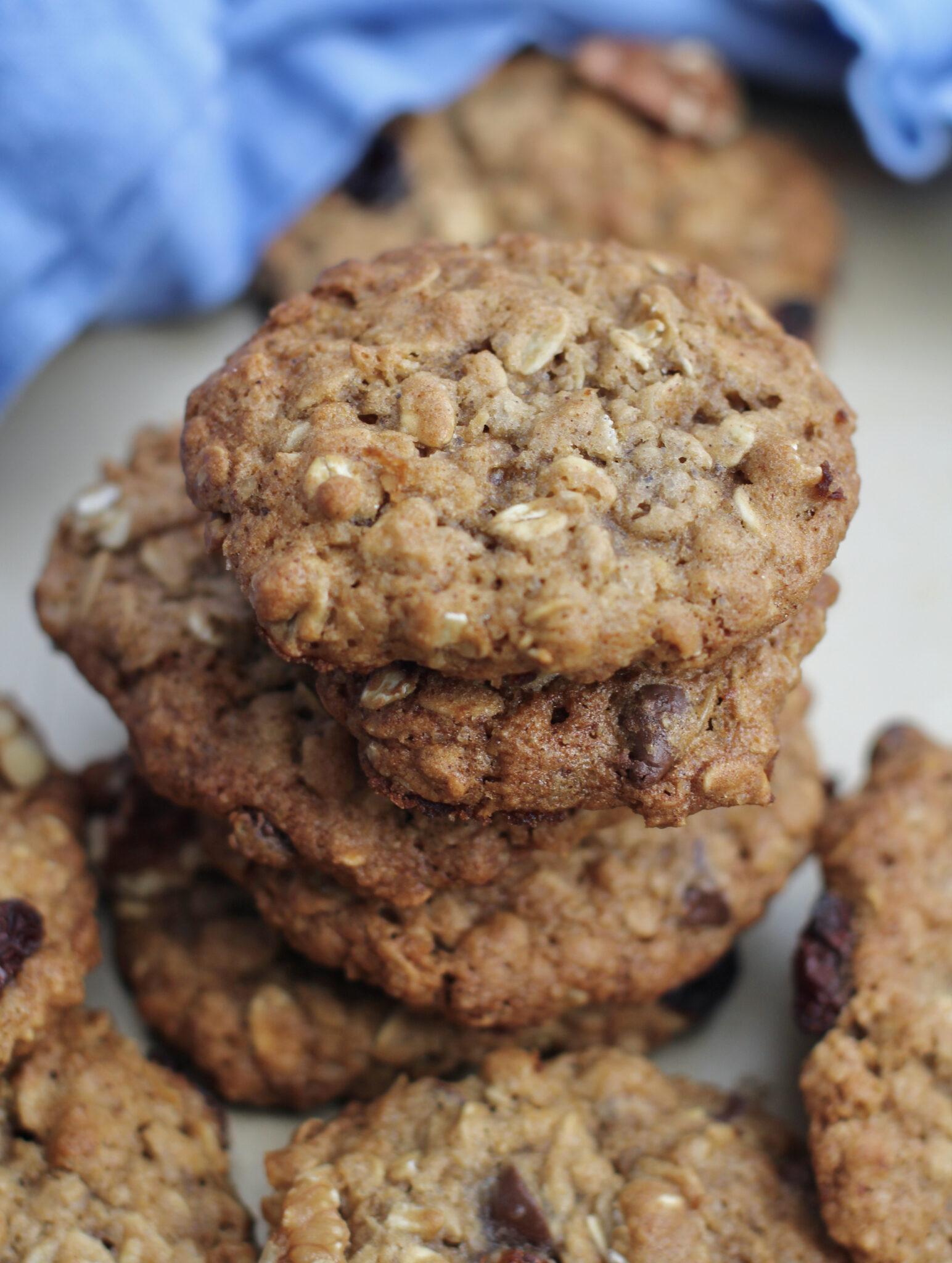 THE BEST Dairy-Free Oatmeal Cookies - Soul&Streusel