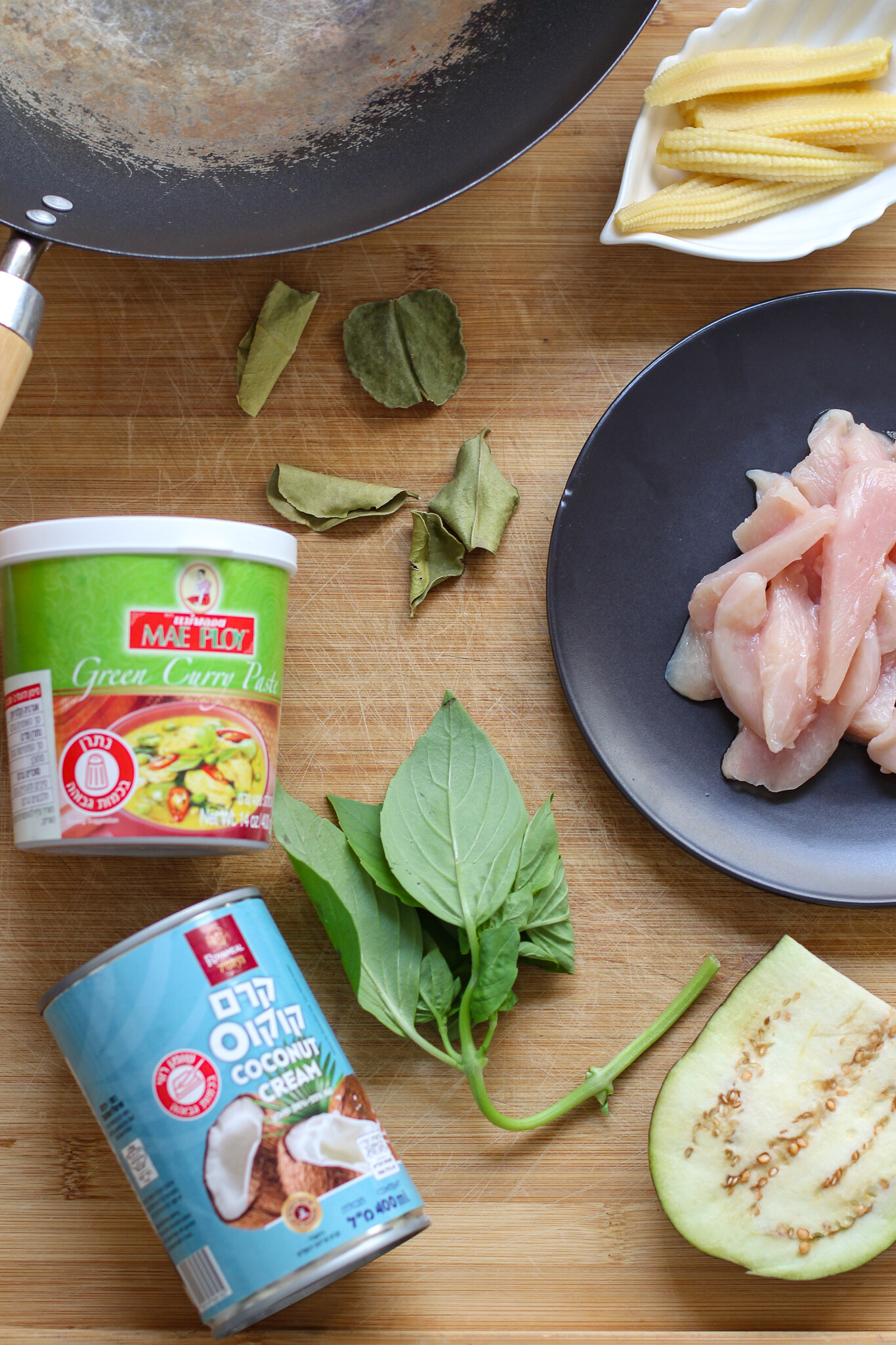 10- minute Thai Green Curry (with eggplant and chicken) - Soul&Streusel