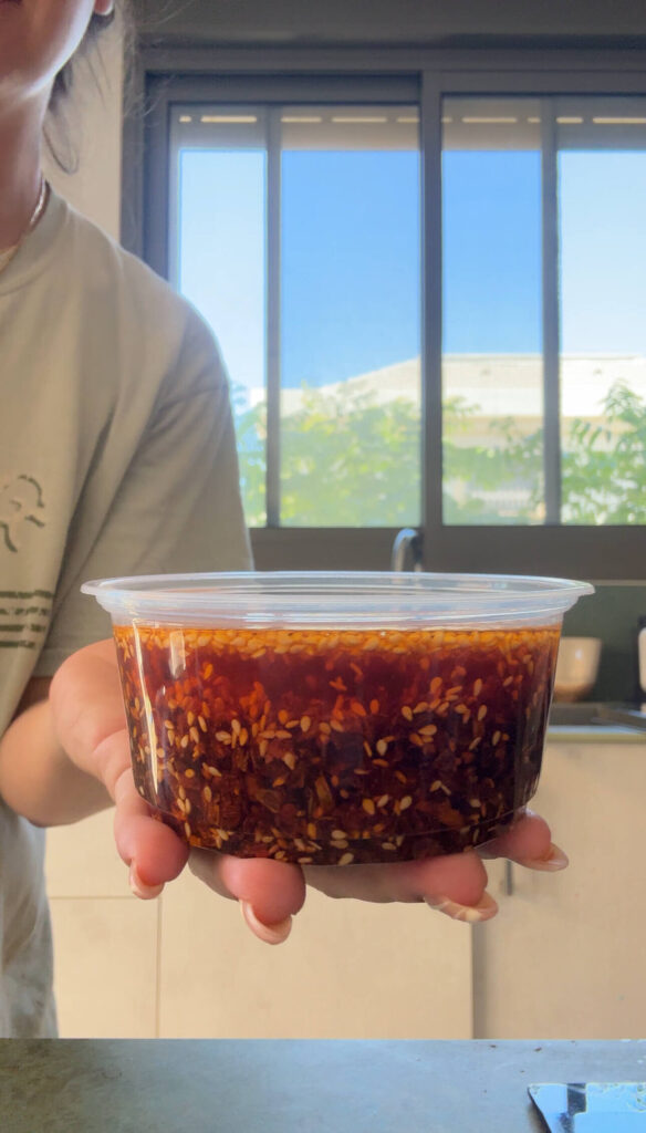 Homemade chili crisp recipe 